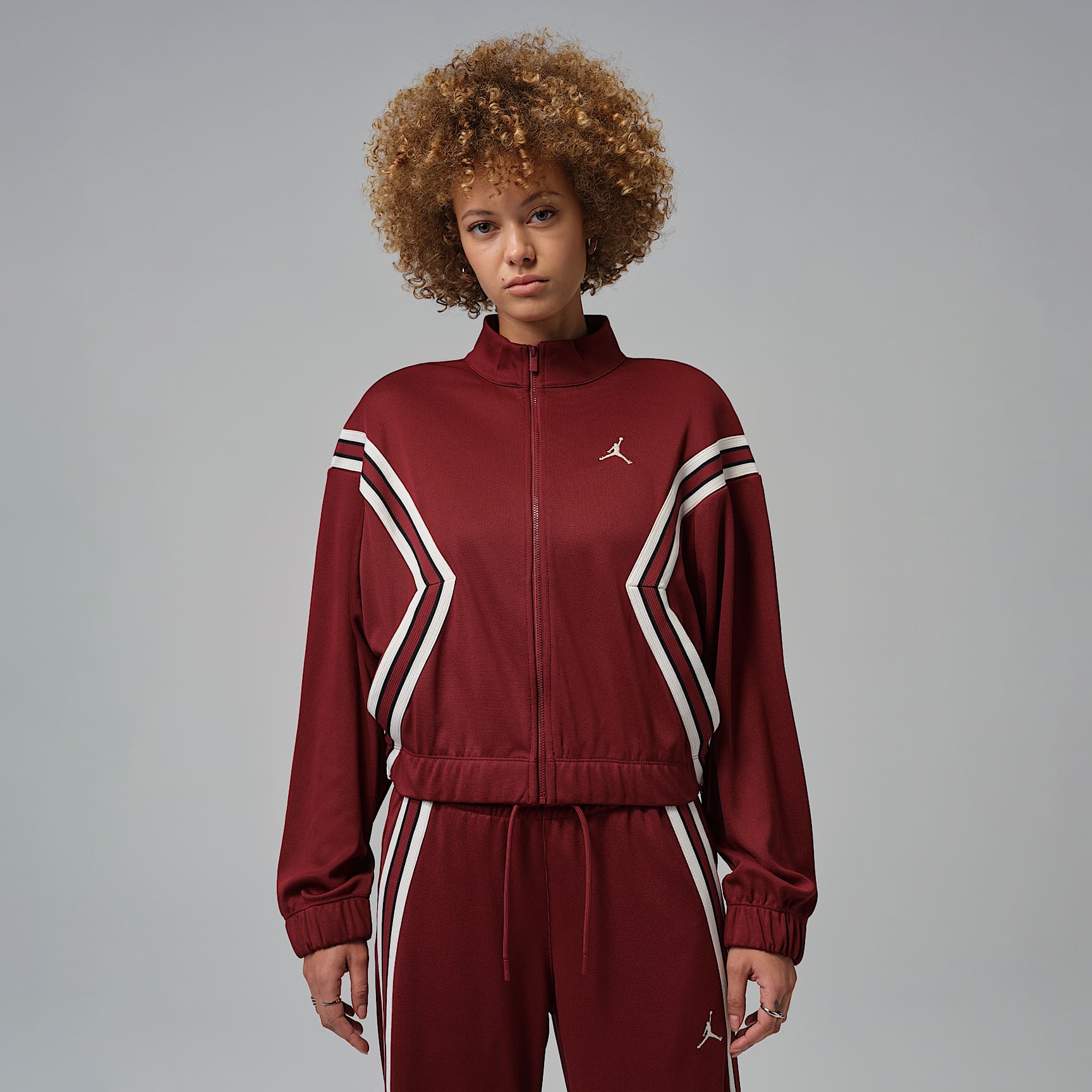 Jordan Brooklyn Women's Full-Zip Tracksuit Jacket. Nike SI